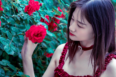 广东工业大学研发新材料给芯片“退烧”